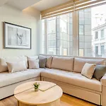 The Canopy Loft, A Curated 5-star Experience