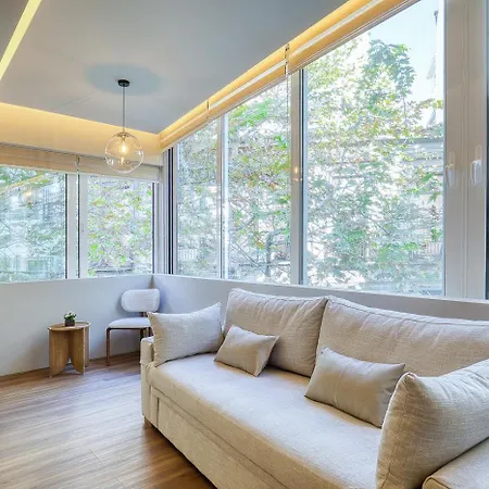 The Canopy Loft, A Curated 5-star Experience Apartment *