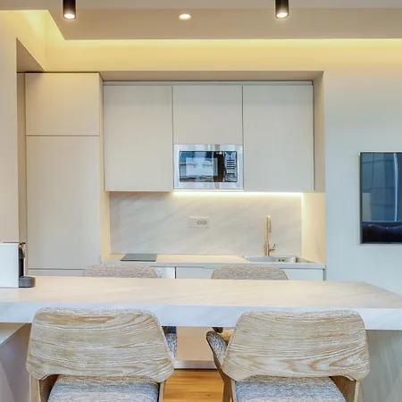 The Canopy Loft, A Curated 5-star Experience Athens