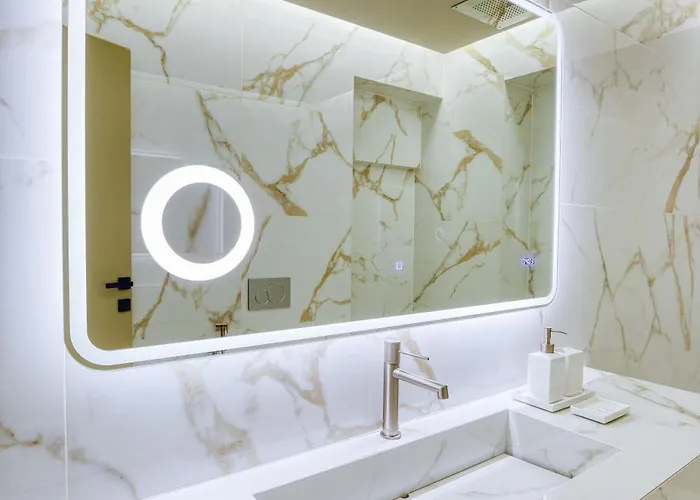 The Canopy Loft, A Curated 5-star Experience